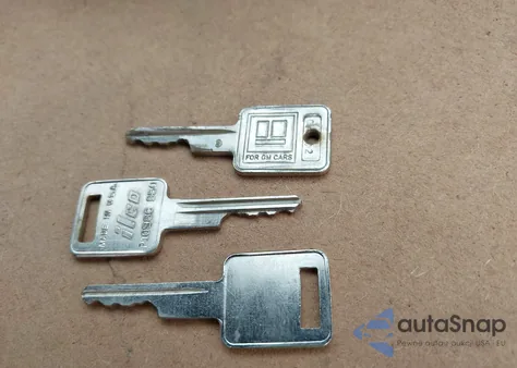 1980 Chevrolet Truck z USA, uszkodzony, nr VIN CPT32A3306590